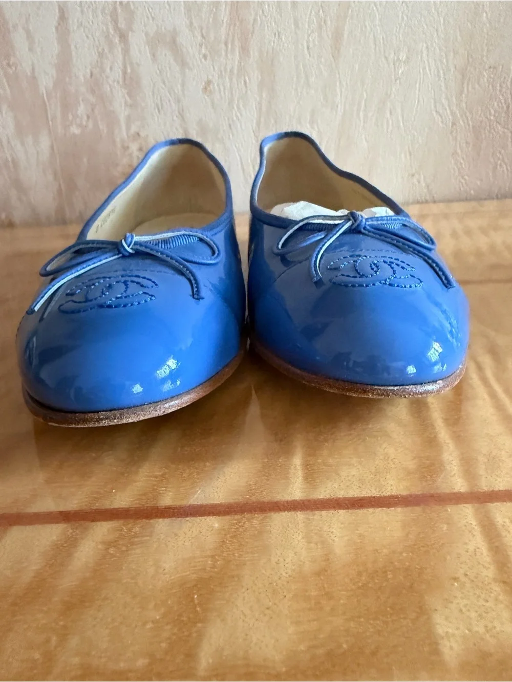 CHANEL Bright Blue Patent Leather Ballet Flats with Bow